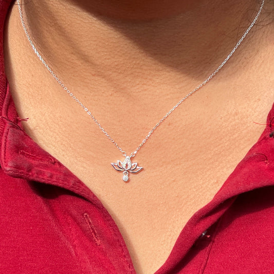 Collar flor de loto - Plata