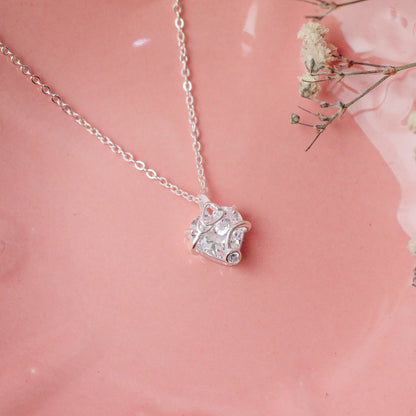 Collar corazon circon con estetoscopio  - Plata