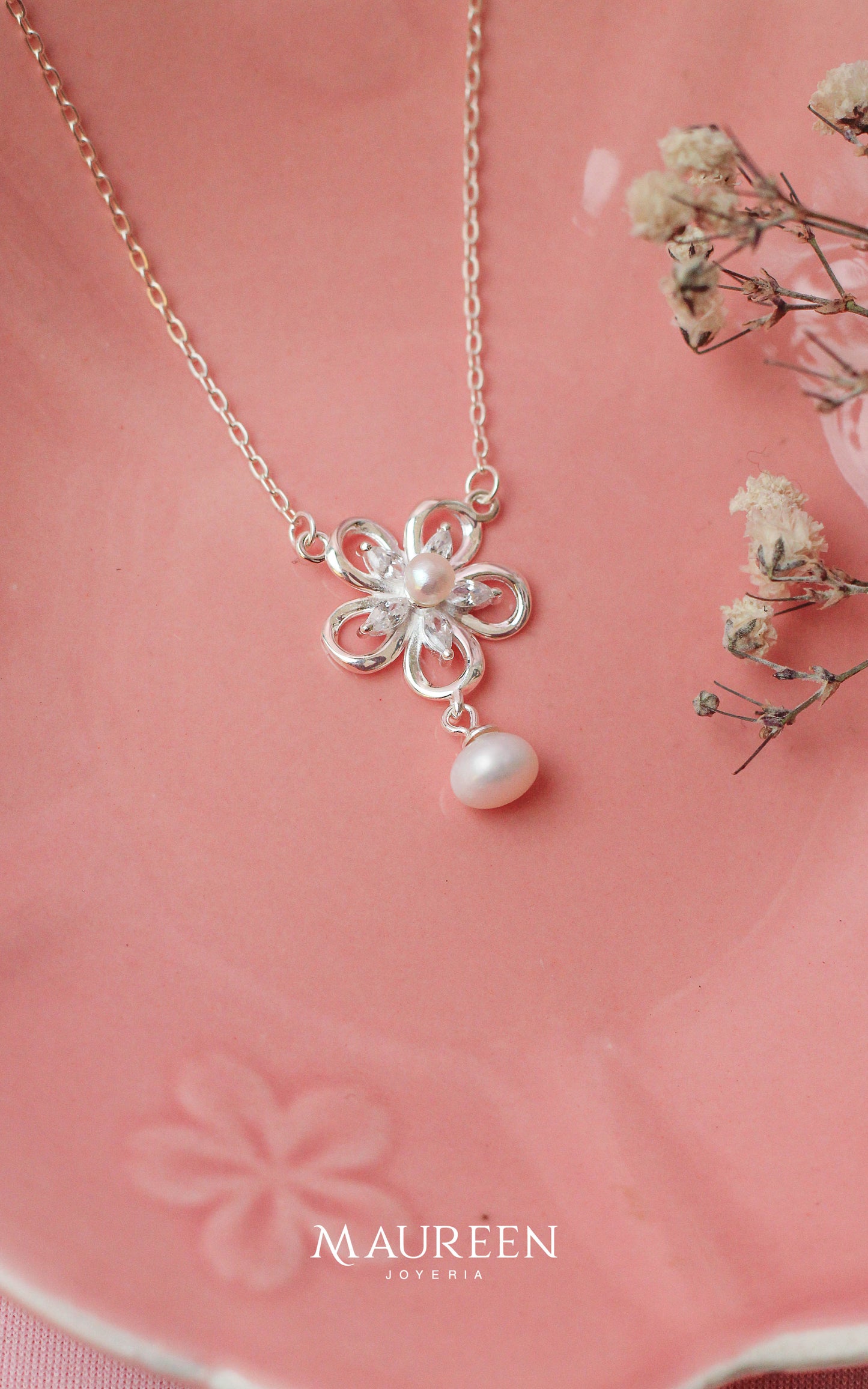 Collar flor calada con perla colgante - Plata
