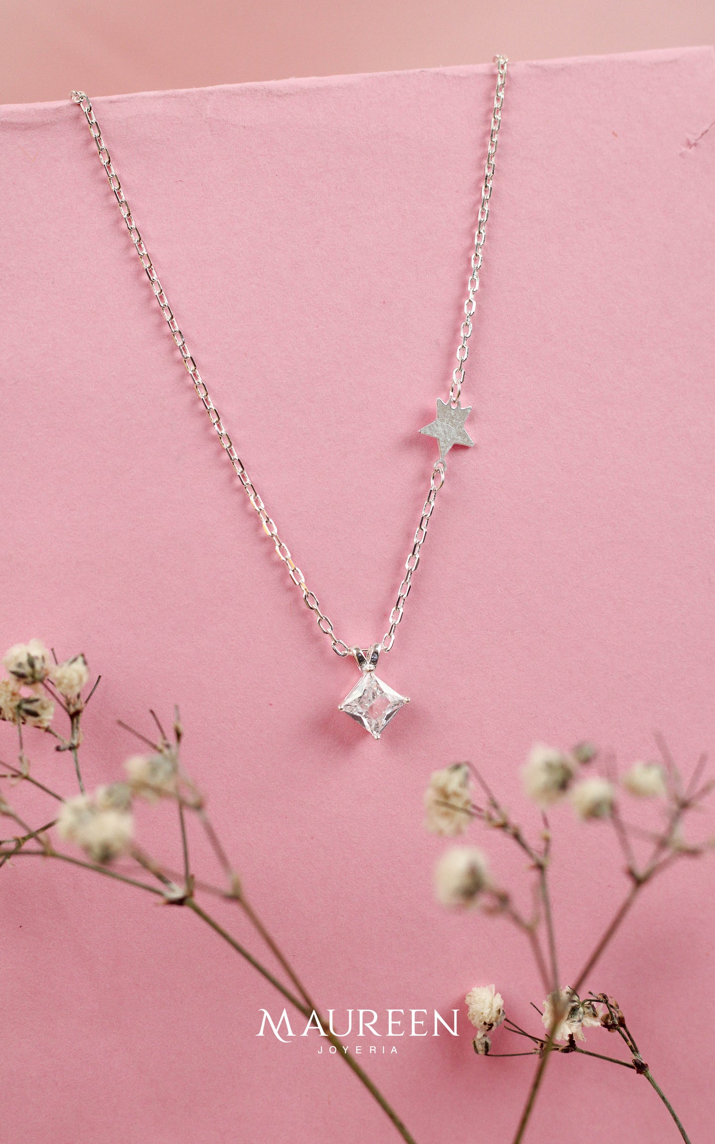Collar circon cuadrado y estrella plana -  Plata