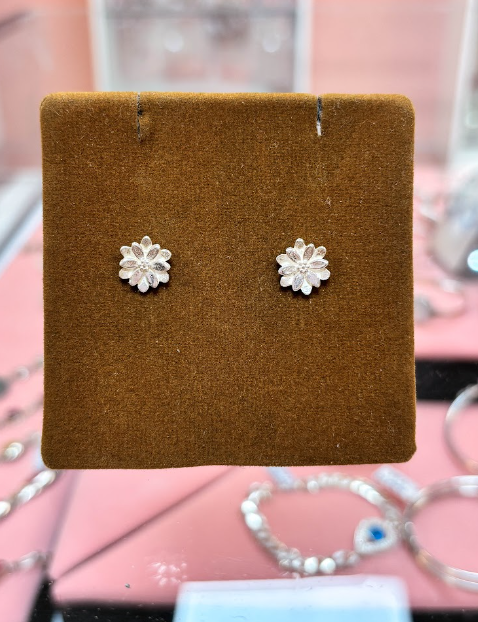 Arete flores margarita pegado - Plata