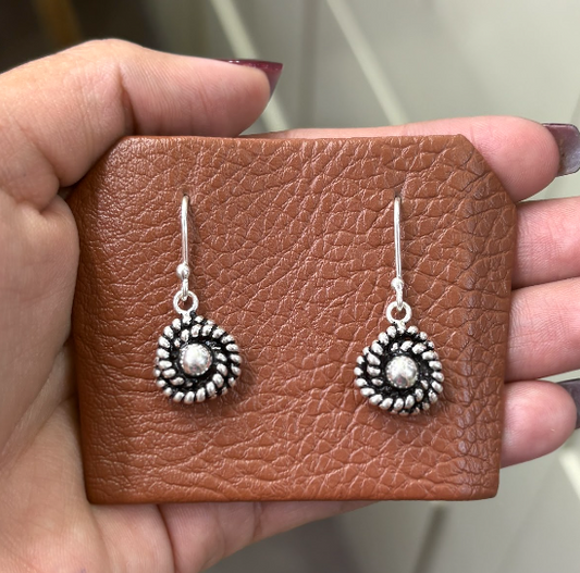 Arete doble trenzado bola colgante  - Plata Quemada