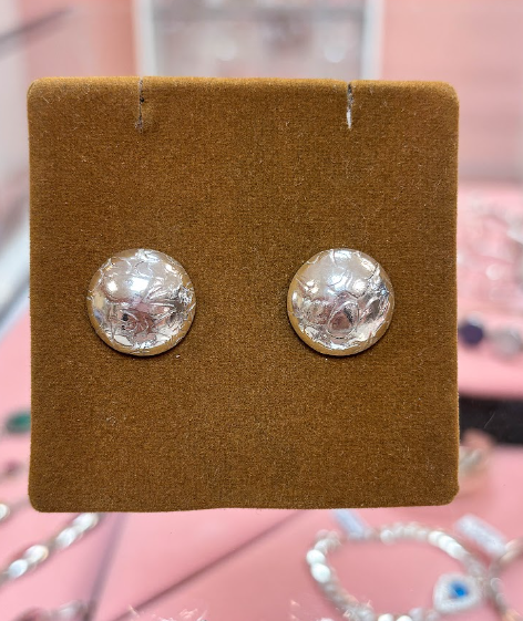Arete texturado circular - Plata