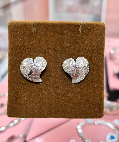 Arete corazon chapa texturado - Plata