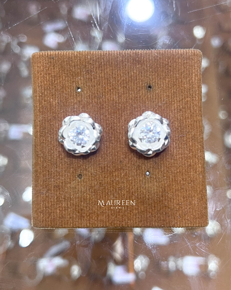 Arete flor circon grande blanco, rojo rosado  - Plata