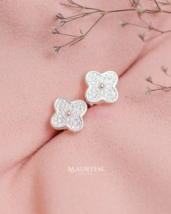 Arete flor 4 petalos circones pegado - Plata