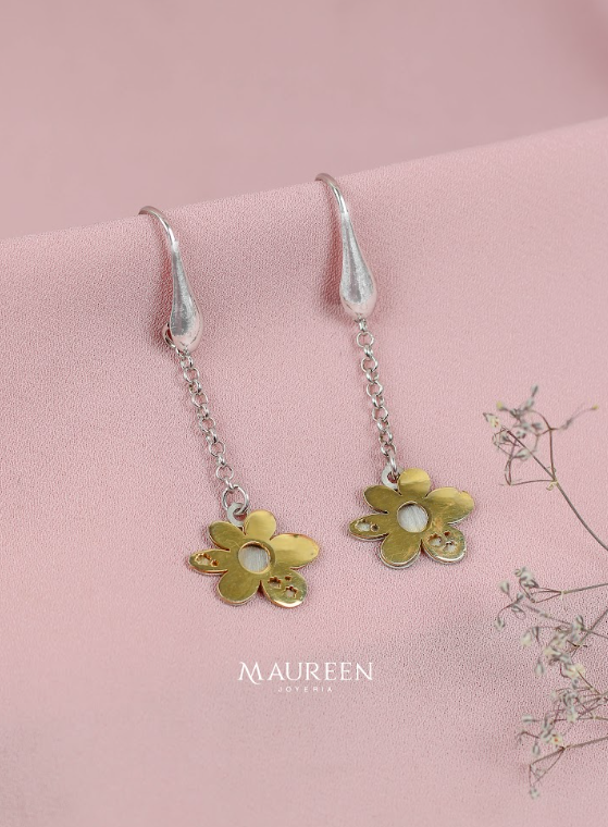 Arete colgante cadena flor 6 petalos - Plata/Oro