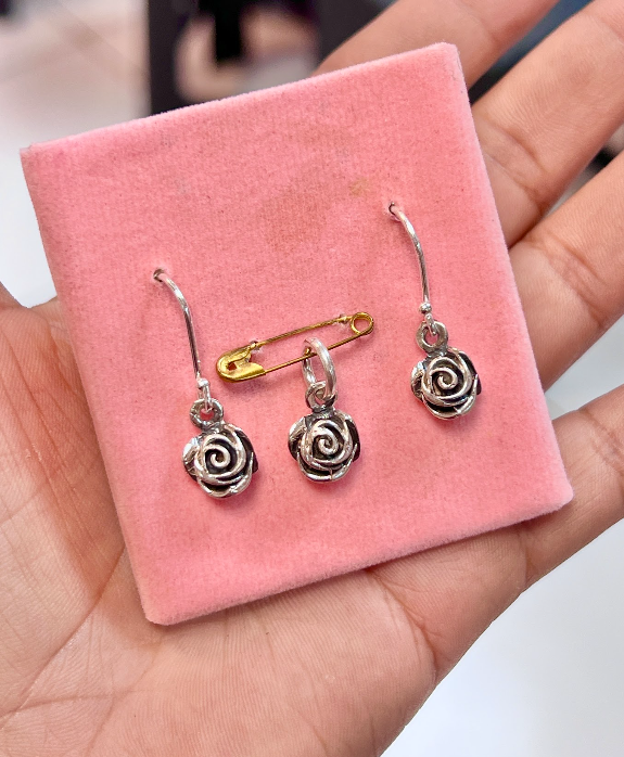 Juego rosa colgante- Plata quemada