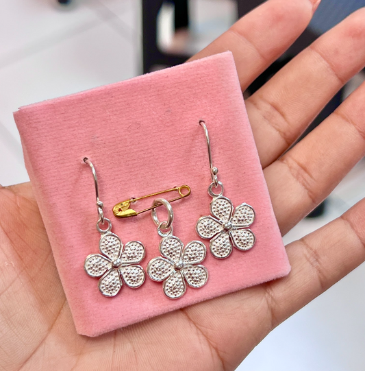 Juego flor 5 petalos con puntos colgante - Plata