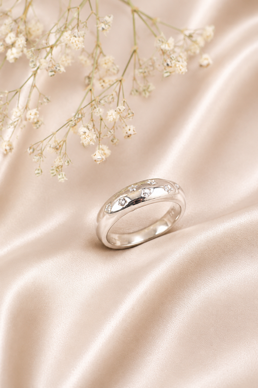 Anillo punto de luz circones estrella - Plata