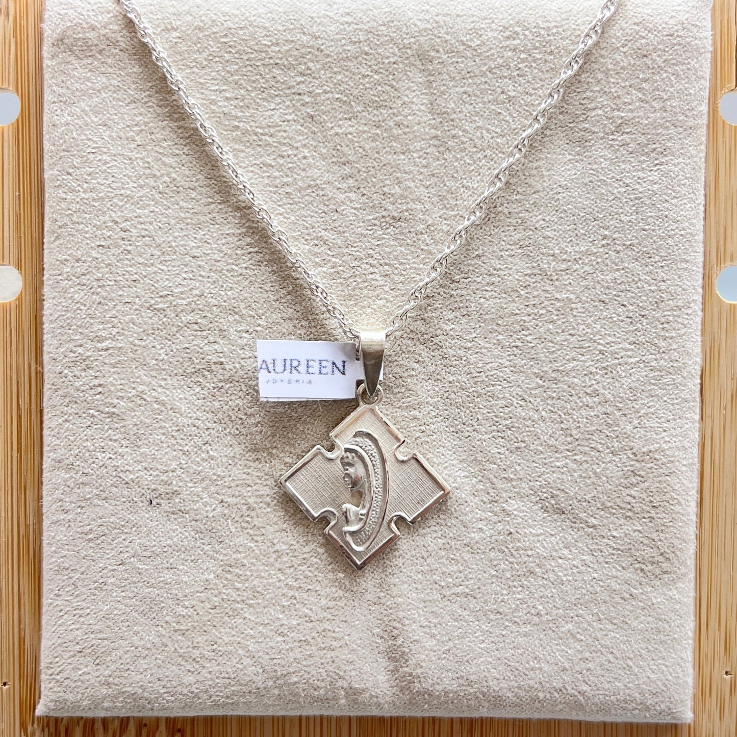Dije Virgen Madona rombo - plata