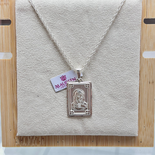 Dije cuadrado Virgen María- Plata