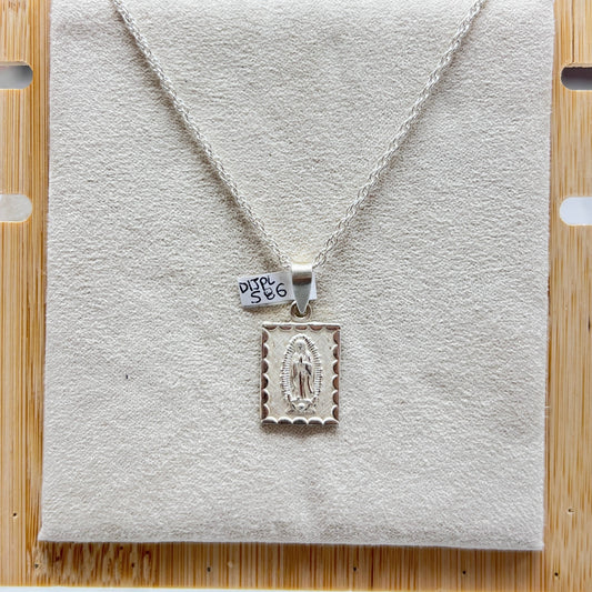 Dije cuadrado Virgen Guadalupe - Plata