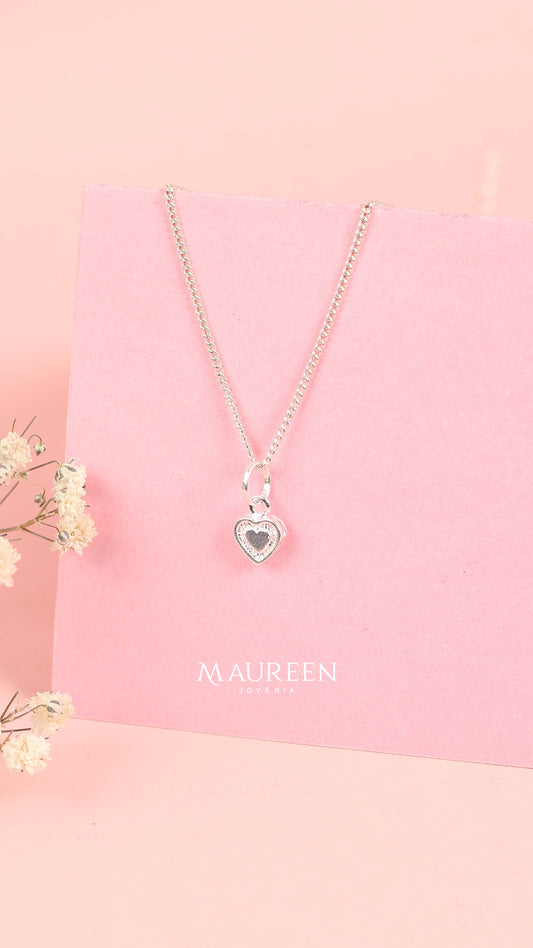 Dije mini corazon con textura - Plata