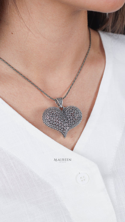 Dije corazon bombacho tejido grande