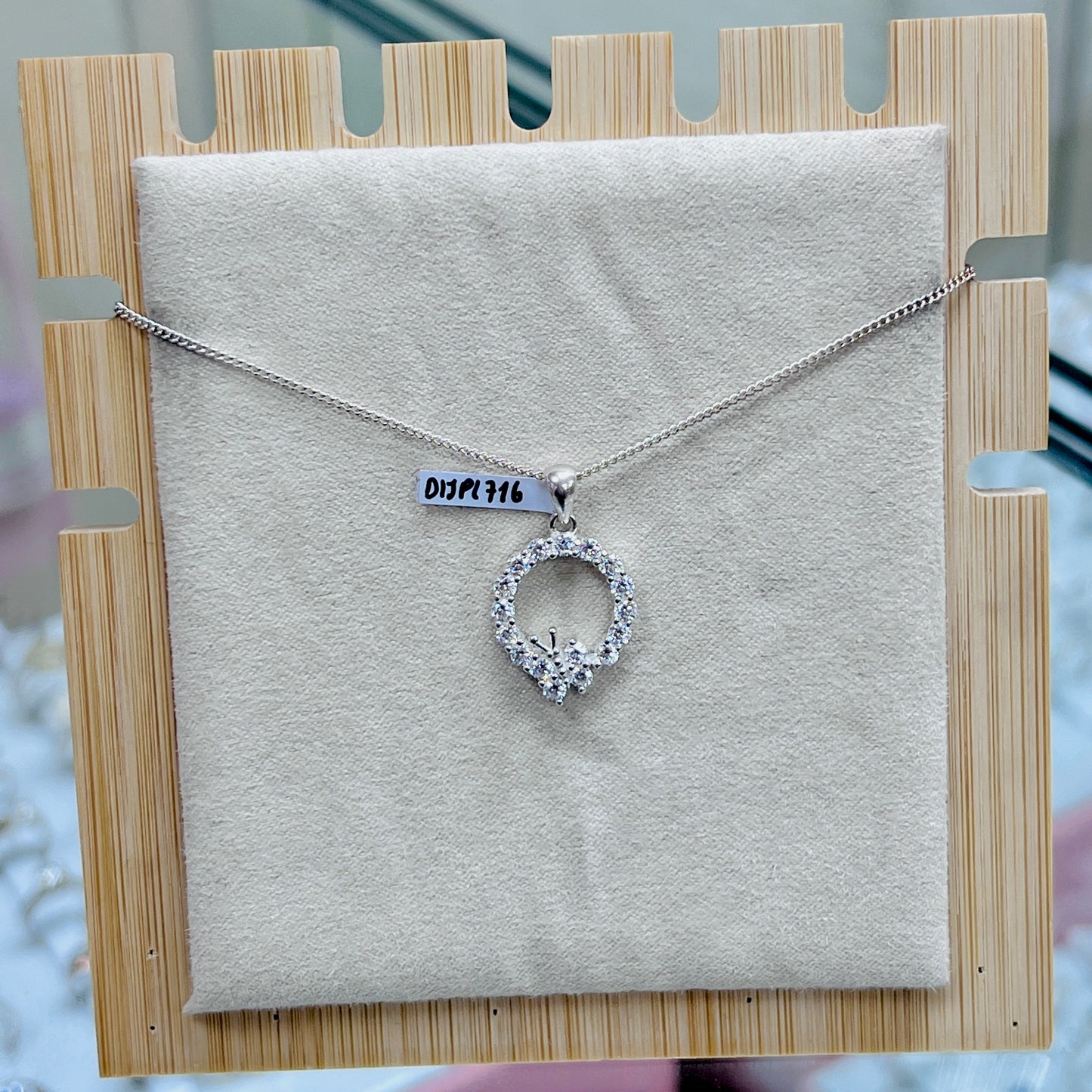 Dije circular con mariposa circones -  Plata