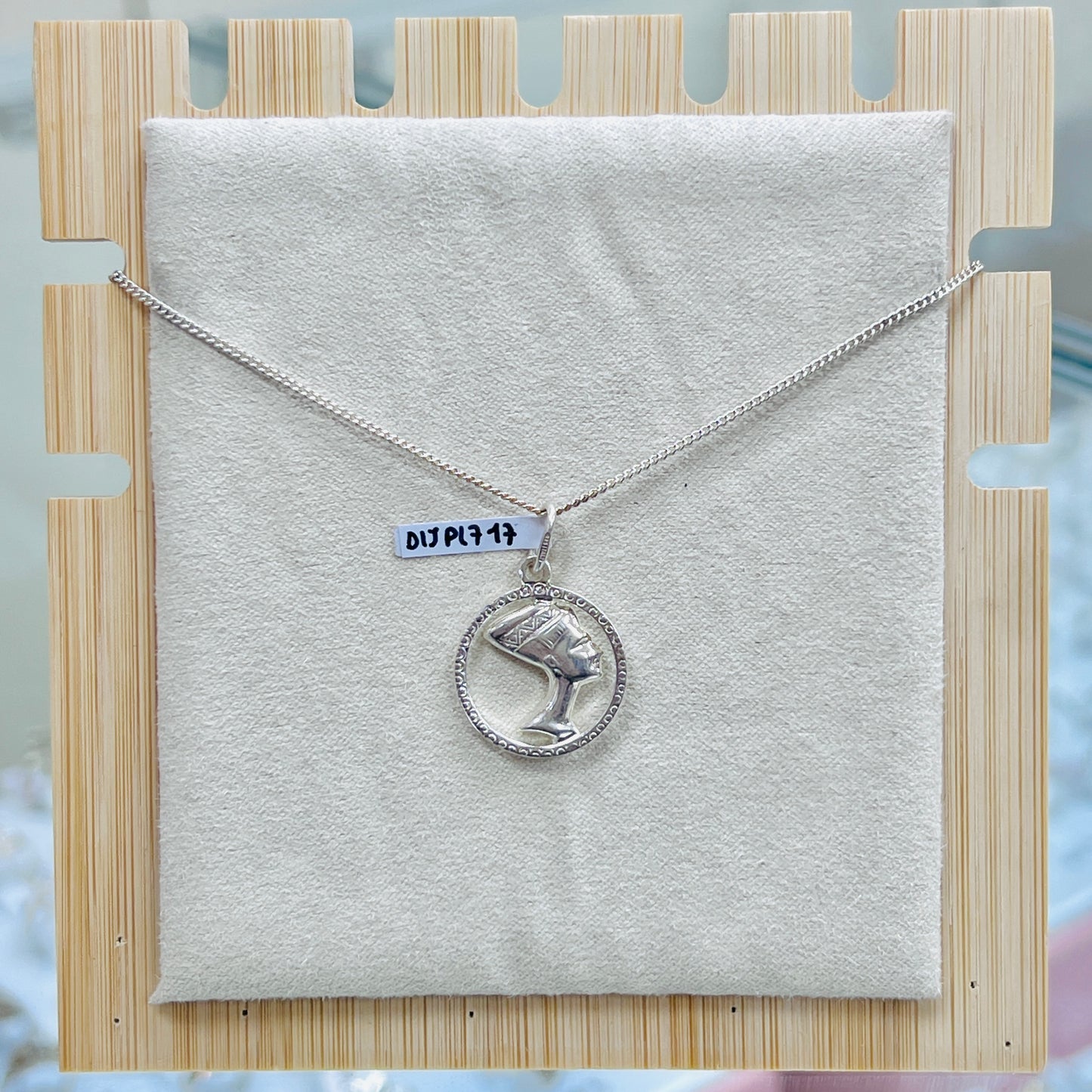 Dije circular egipcio -  Plata