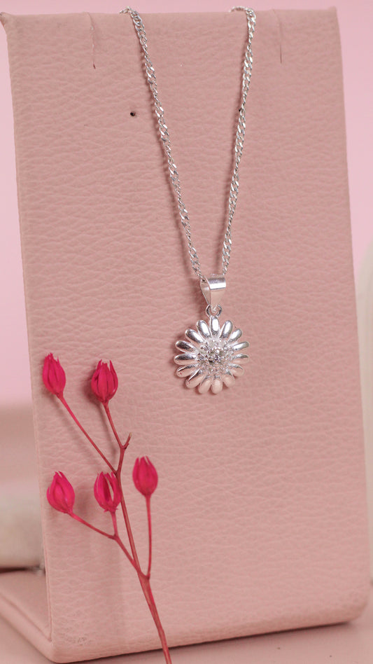 Dije margarita con circones - Plata