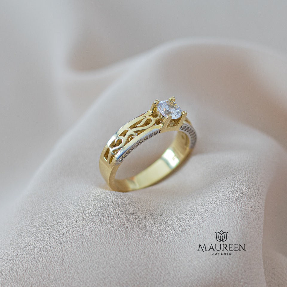 Anillo de compromiso rayas con circones - Oro