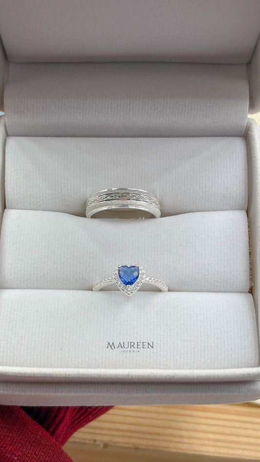 Anillos de promesa para pareja piedra safiro + aro diamantado y arenado    - Plata