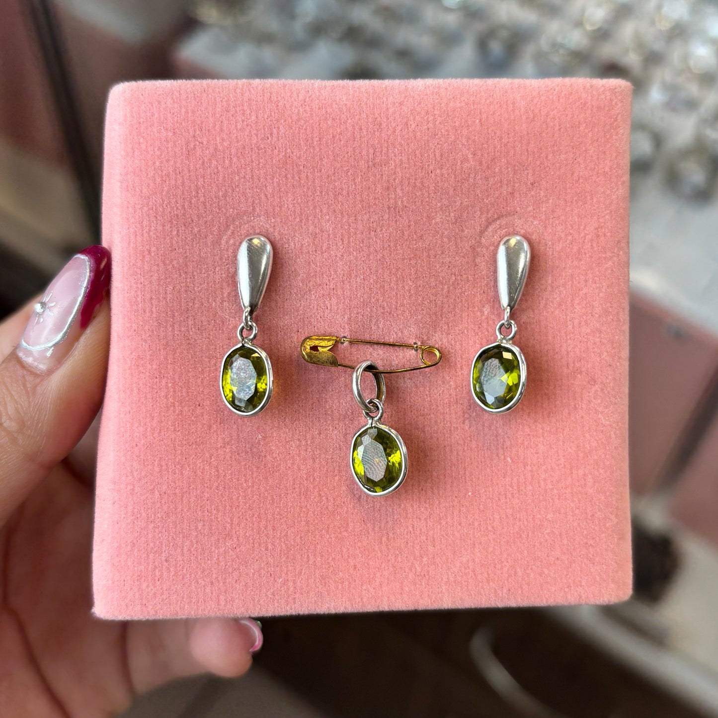 Juego oval peridoto  - Plata