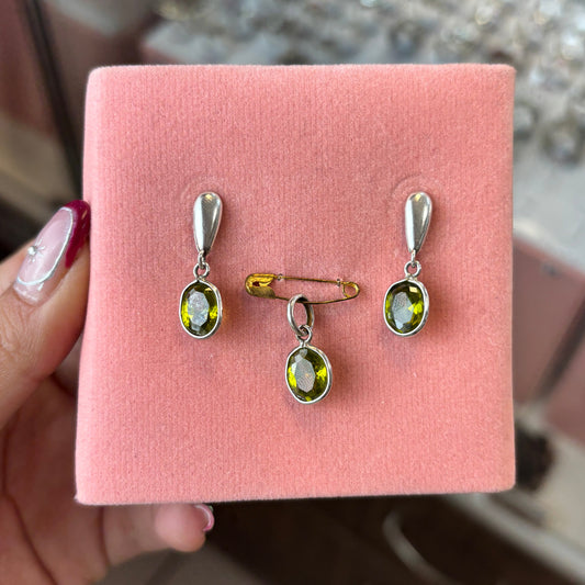 Juego oval peridoto  - Plata