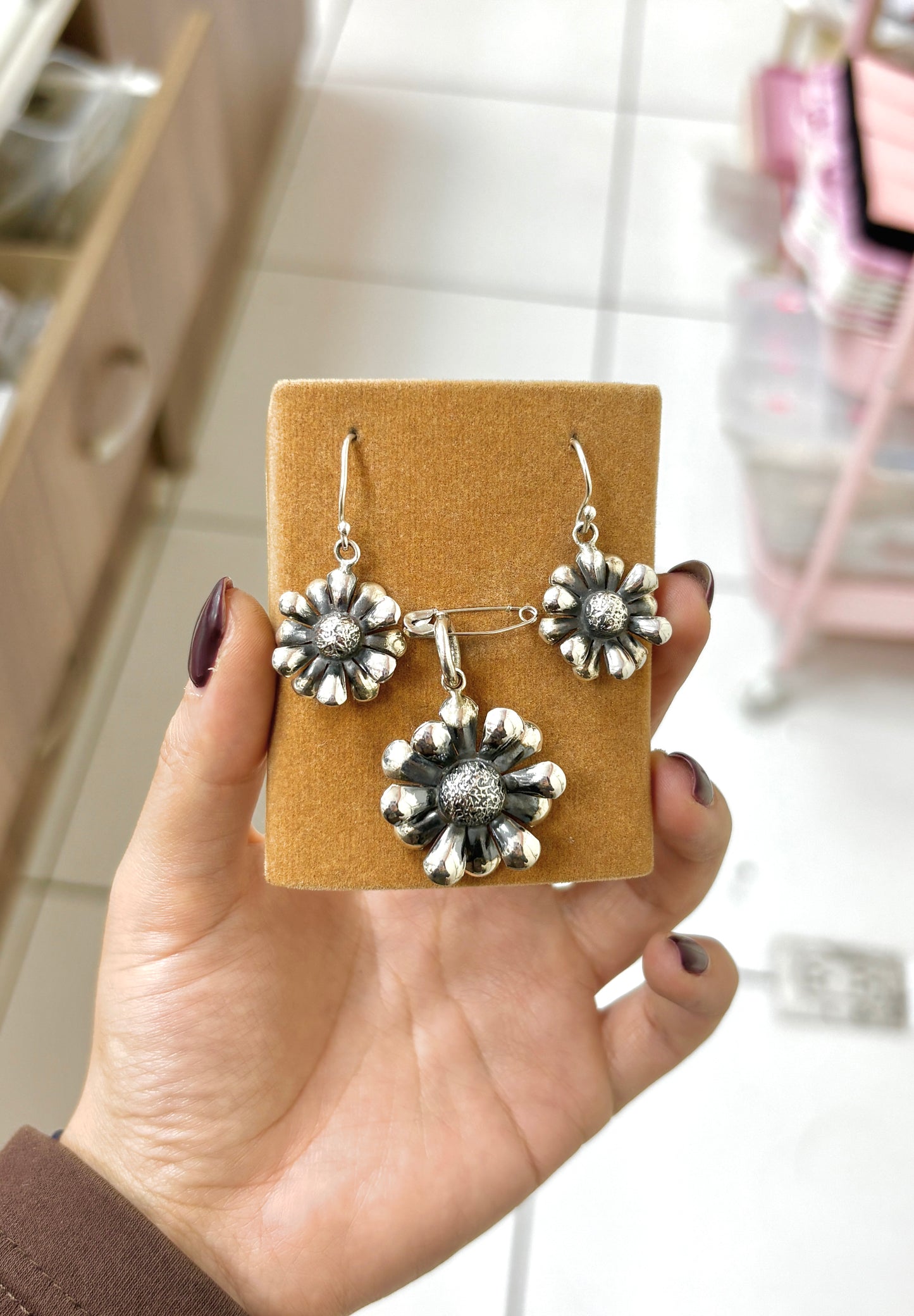 Juego margarita  colgante  - Plata quemada