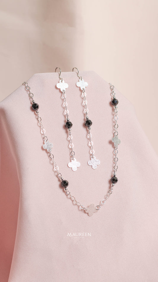 Juego flor piedras negras circone colgante - Plata