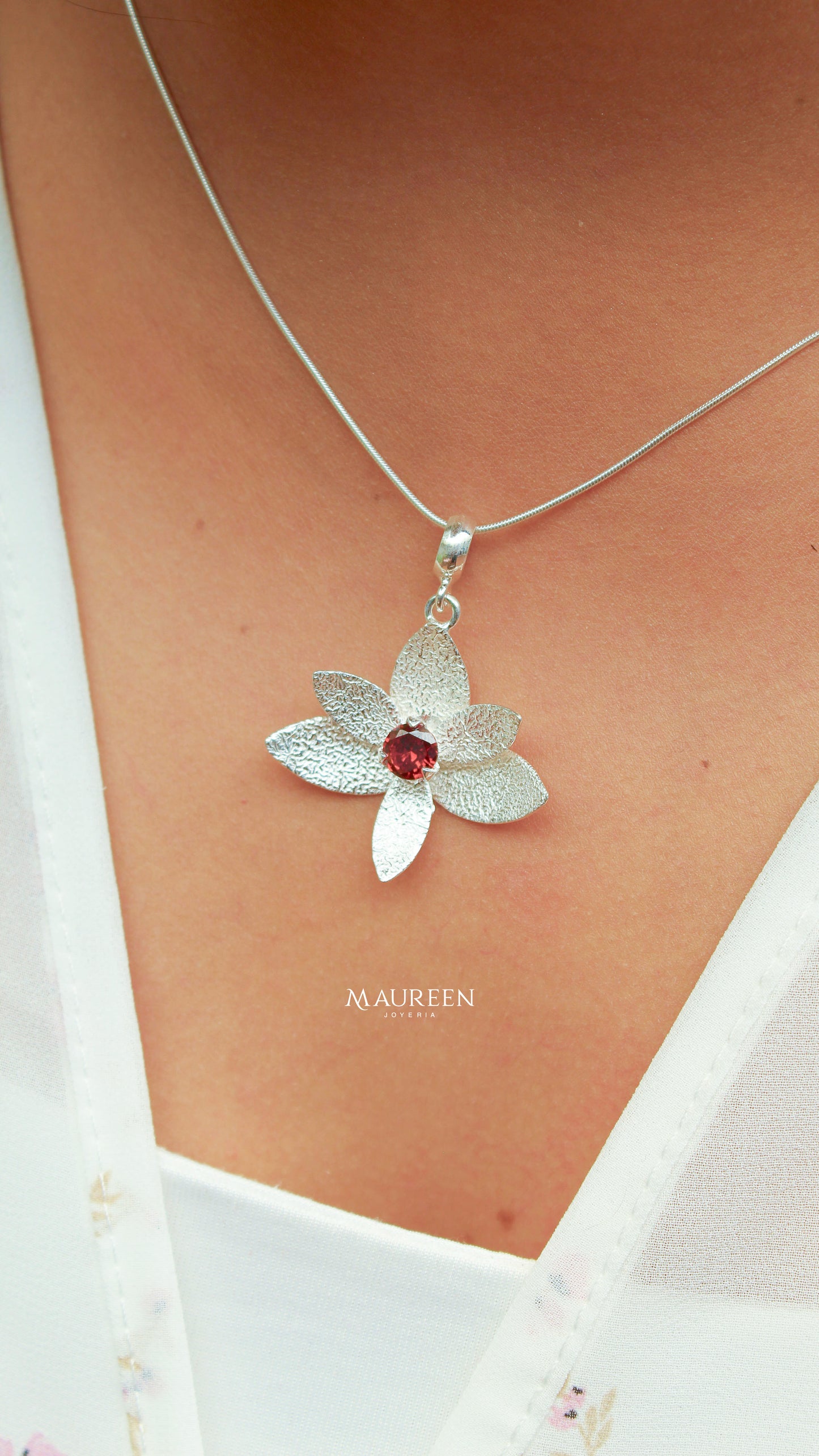 Juego flor orquidea piedra rubi - Plata