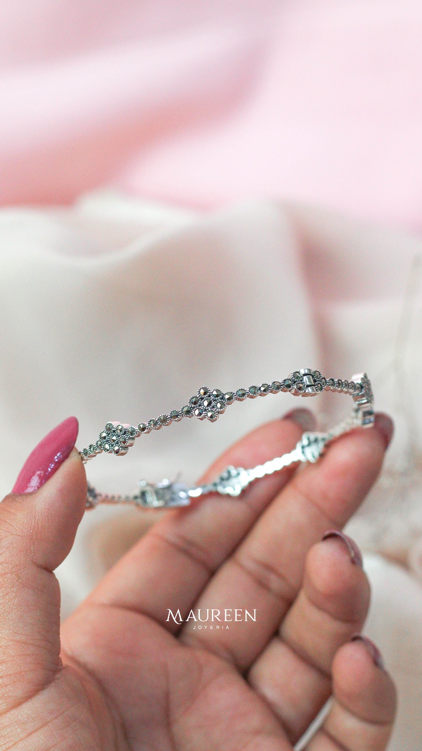 Puñera  marquesitas 8 flores - plata