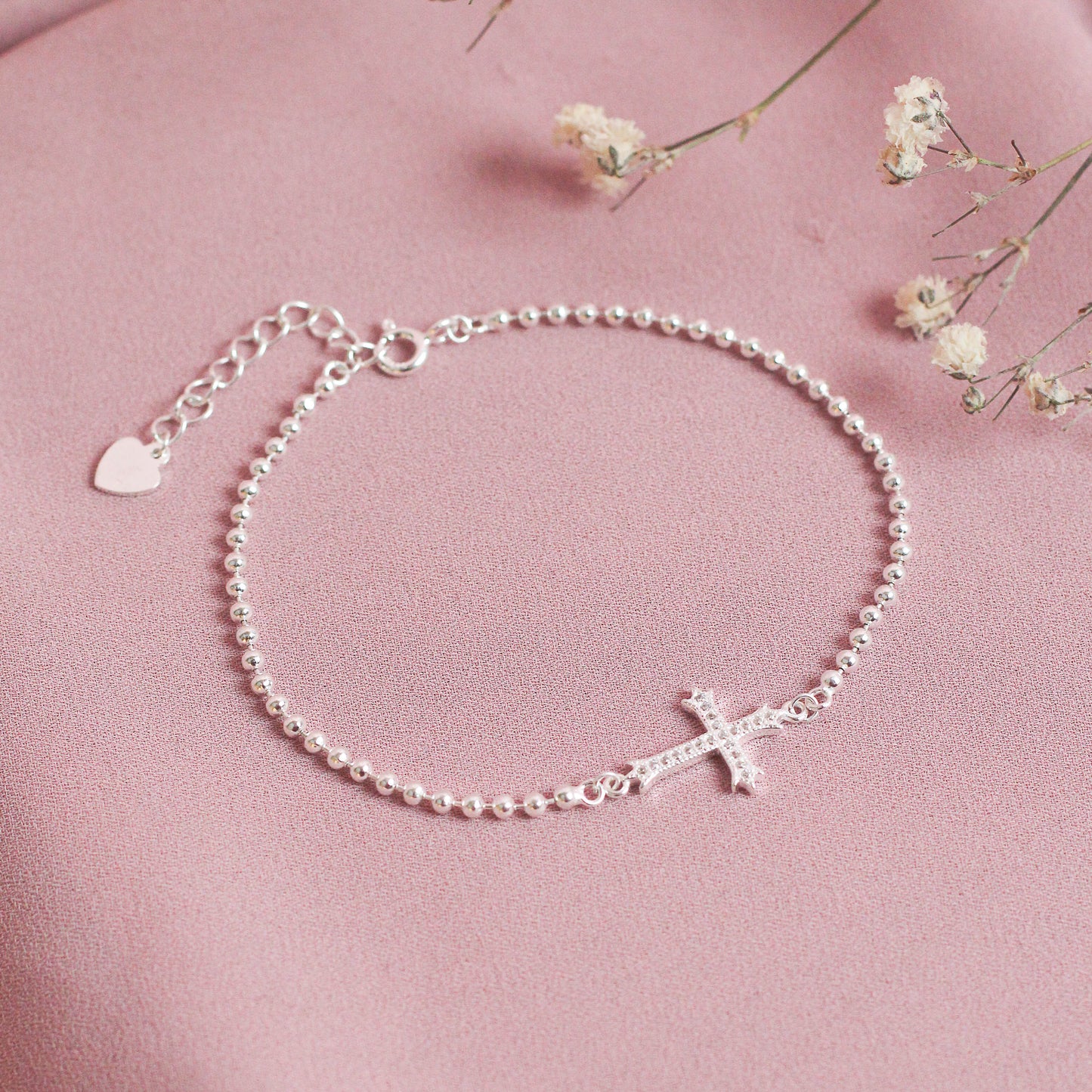 Pulsera cruz y esferas - Plata