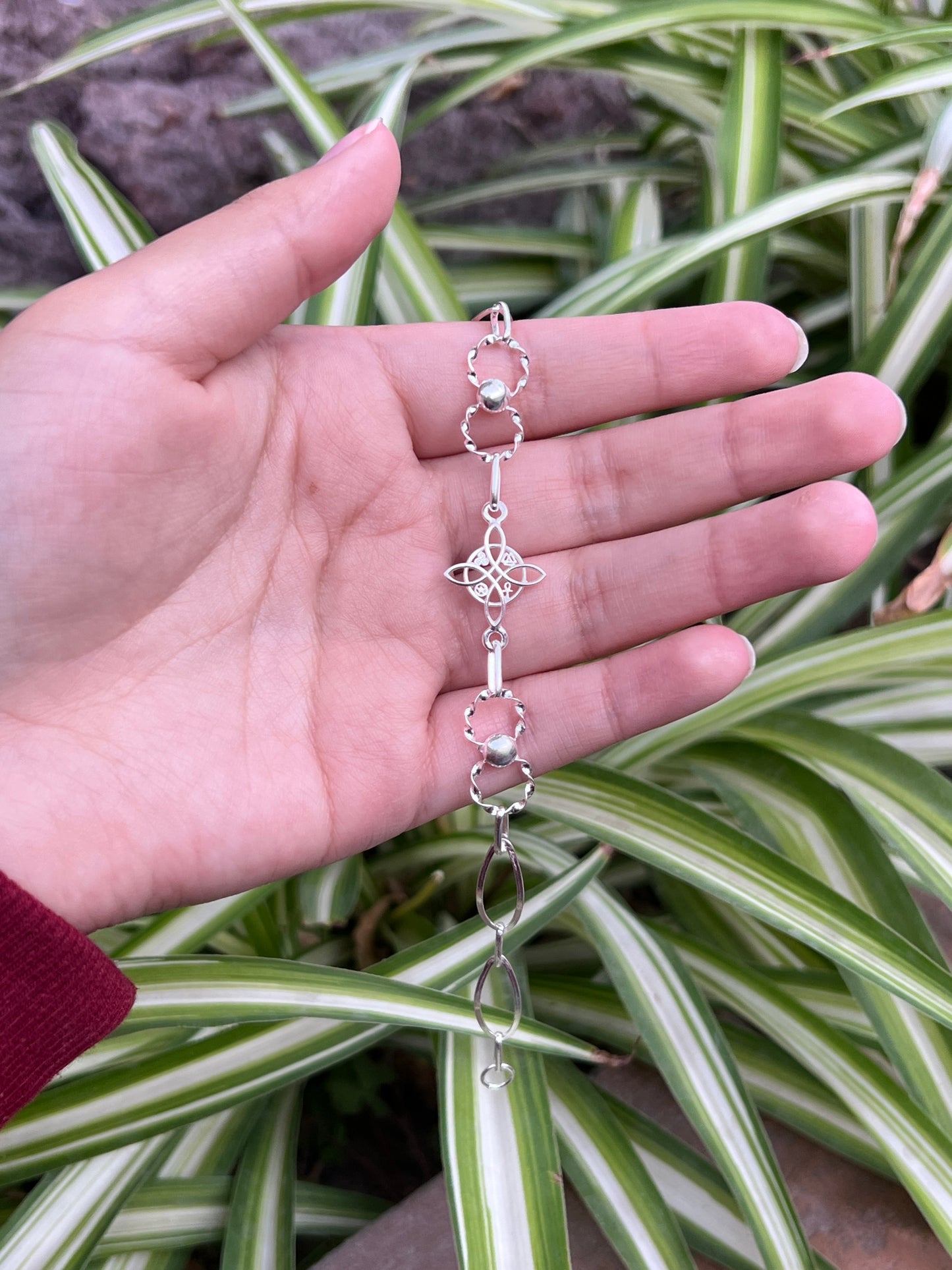 Pulsera nudo de bruja doble circulo entorchado - Plata