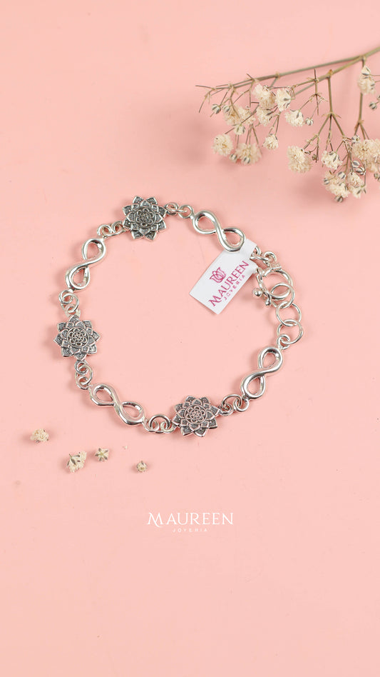 Pulsera mandalas con infinitos calados - Plata quemada