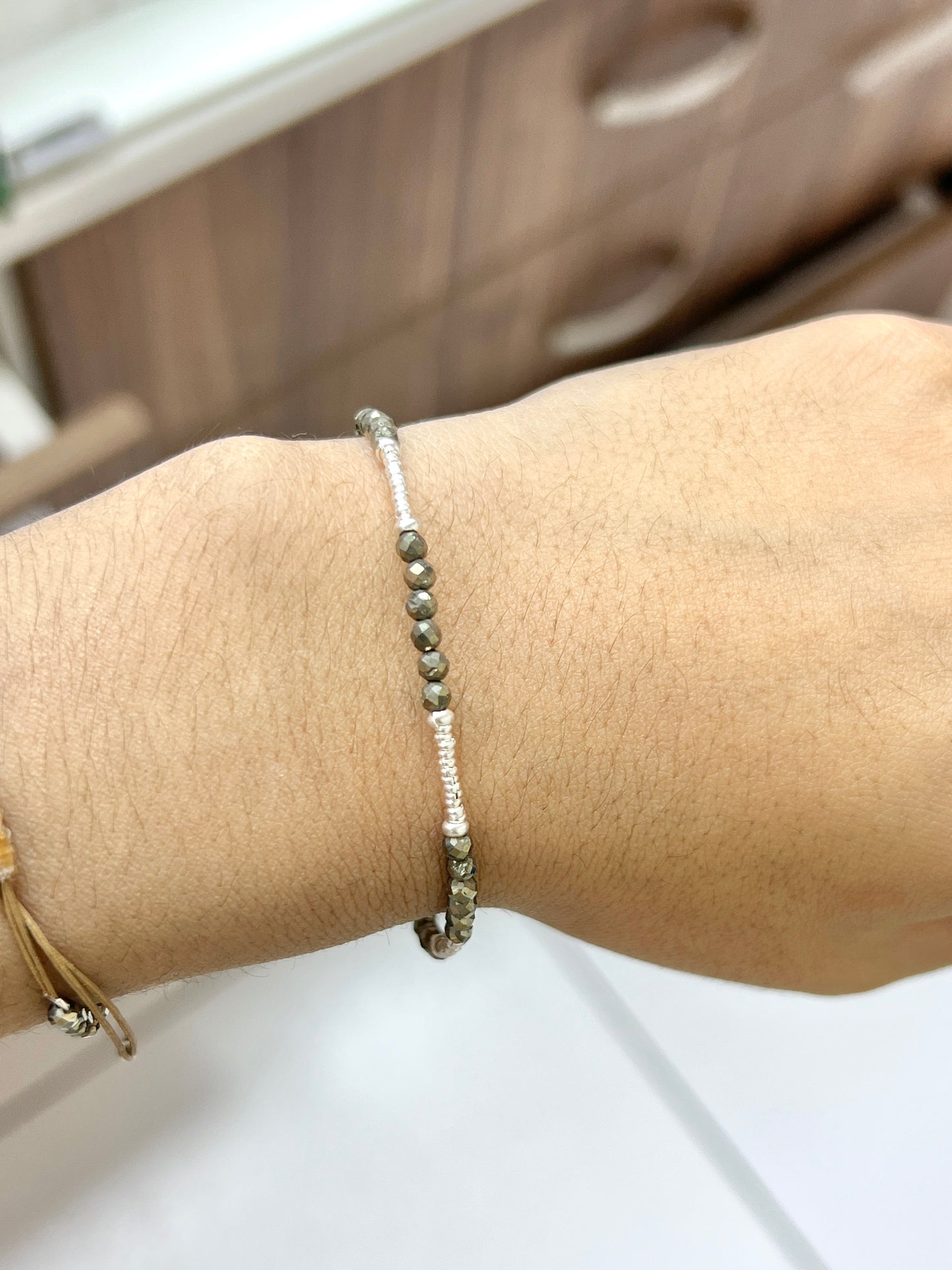 Pulsera 6 pirita y shakiras - Plata