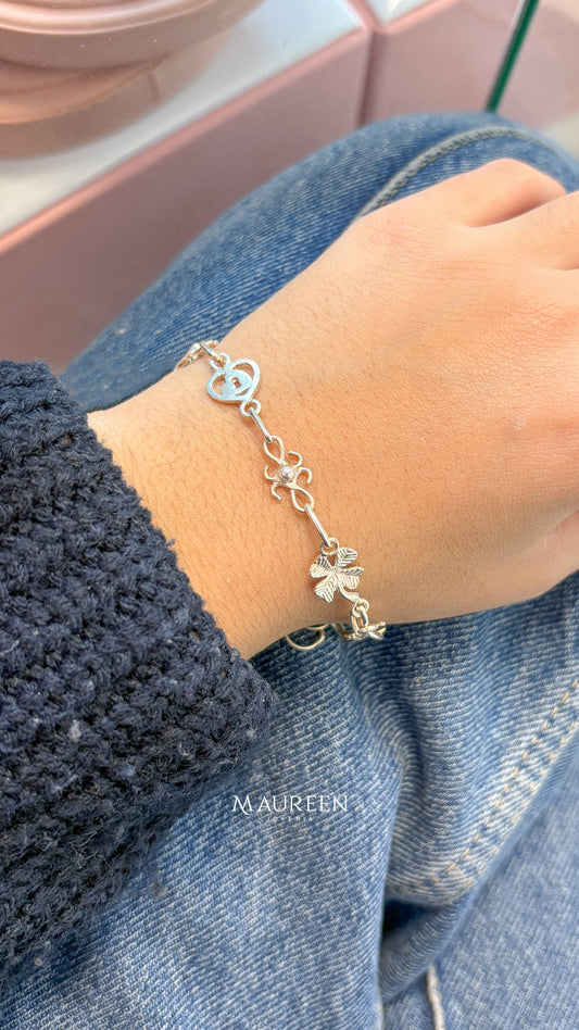 Pulsera trébol con corazón con llave - plata
