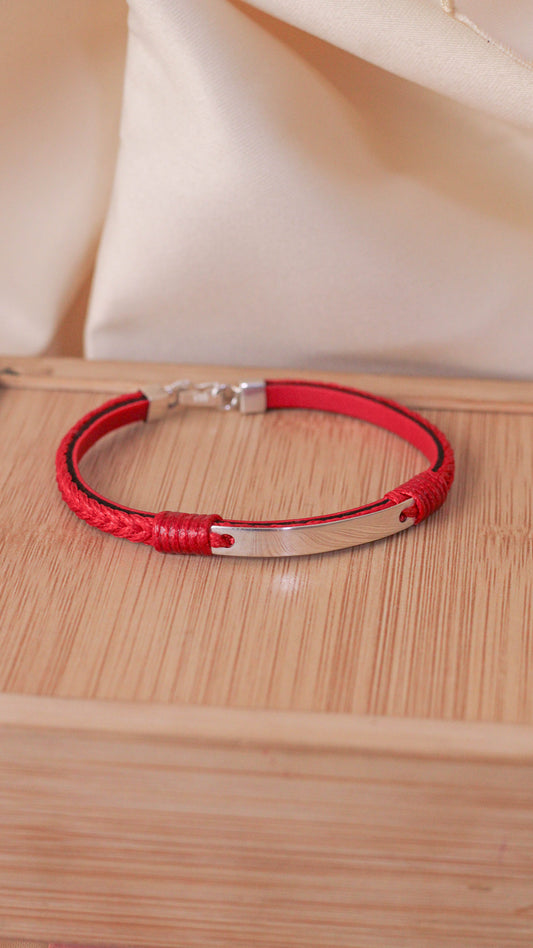 Pulsera de cuero cafe, negro y azul con placa - Plata