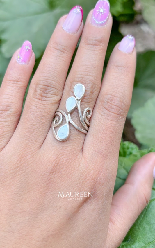Anillo tres gotas piedra natural nacar - Plata