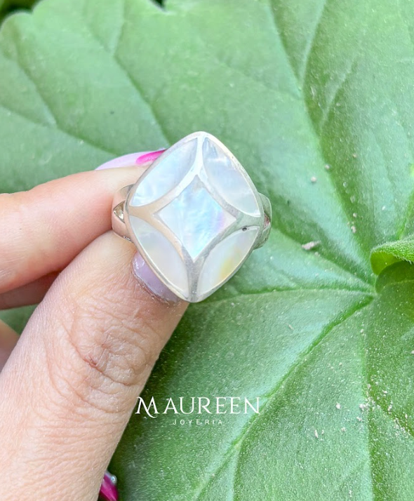 Anillo rombo piedra natural nacar - Plata