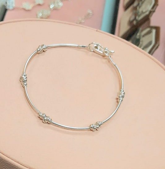 Pulsera 5 nudos con tubos lisos - Plata