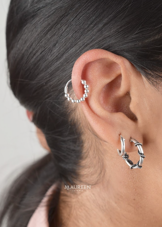 Arete piercing con esferas - Plata