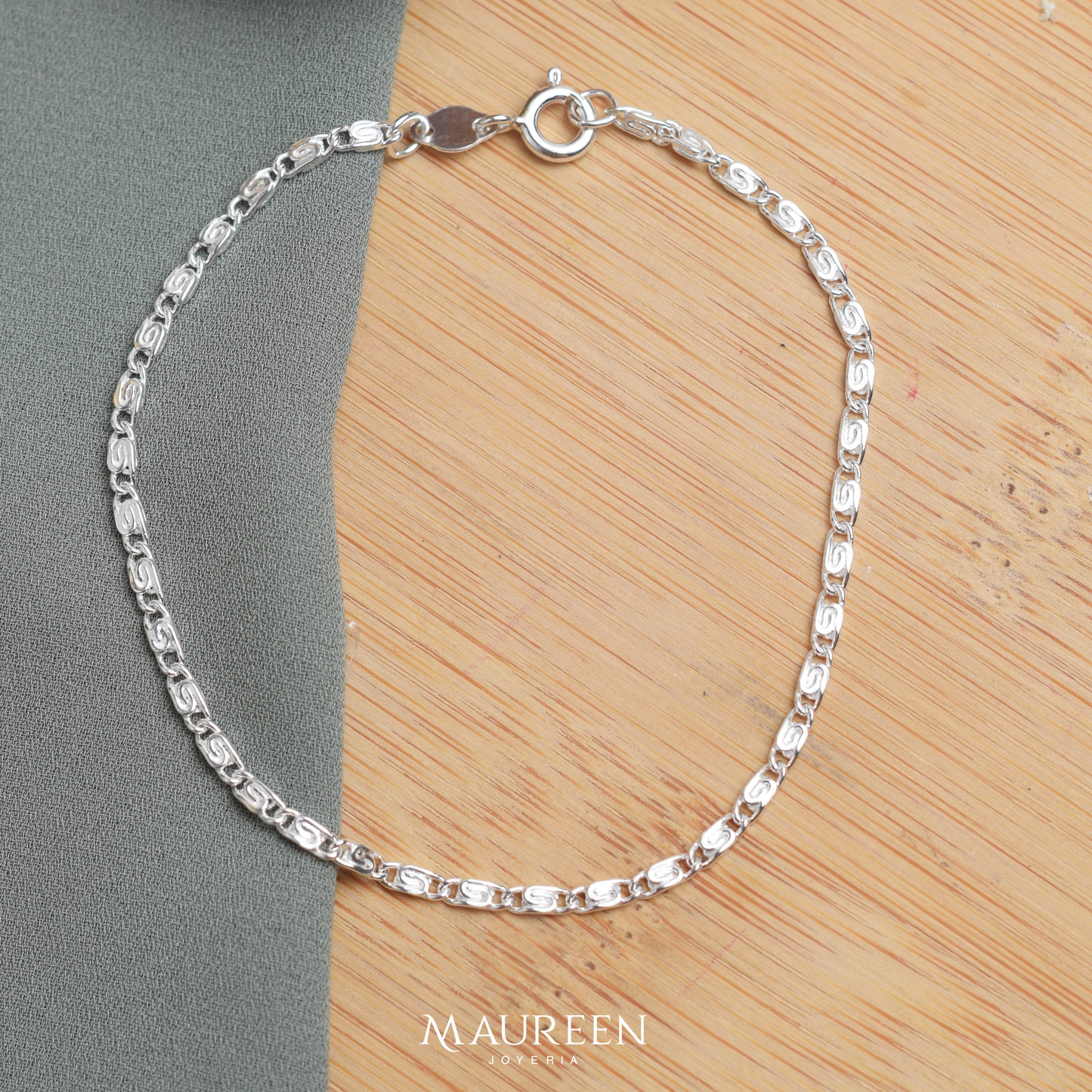 Pulsera hombre cadena gucci delgada  - Plata